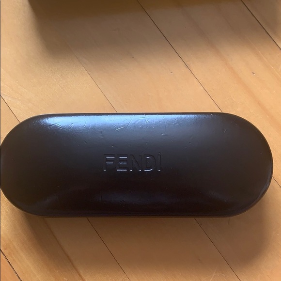 Fendi - Prescription Glasses with Unique Frames - Picture 4 of 14